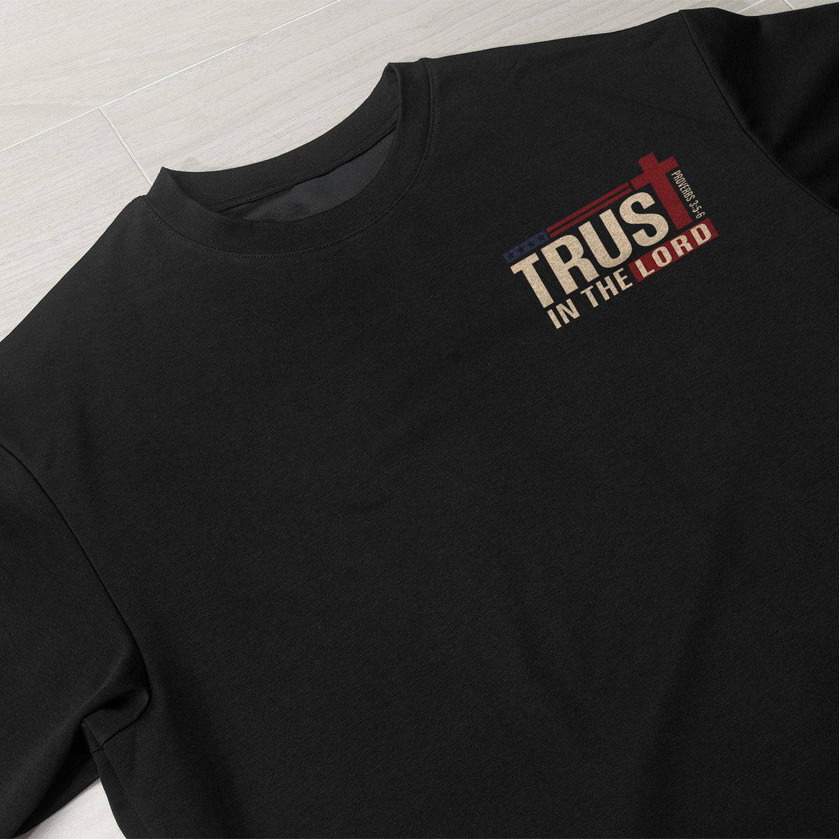 Trust In The Lord American Flag Cross Crown Of Thorns Christian Graphic T Shirt Men - Rust Field Wear