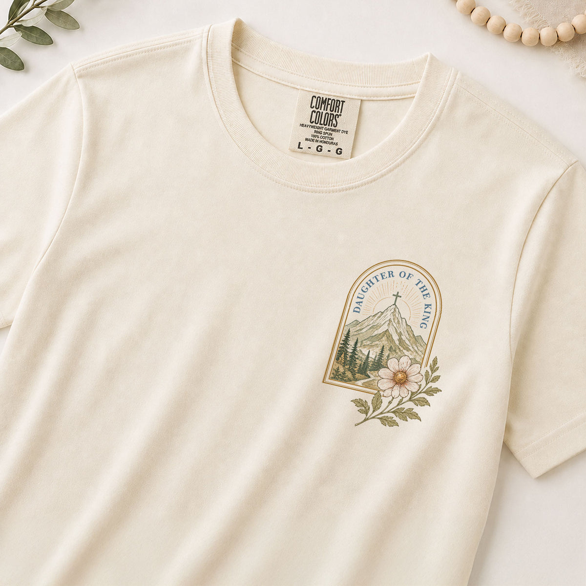 Inspirational Christian Daughter King Mountain Aesthetic Women Graphic Tee Shirt Vintage - Rust Field Wear