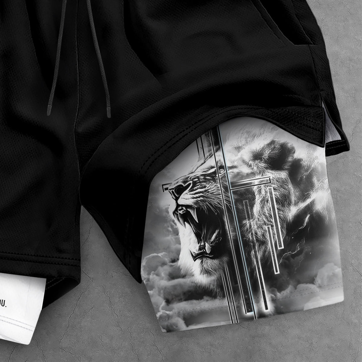 Joshua 1:9 Christian Gym Shorts for Men Lion Cross Faith Design - Rust Field Wear