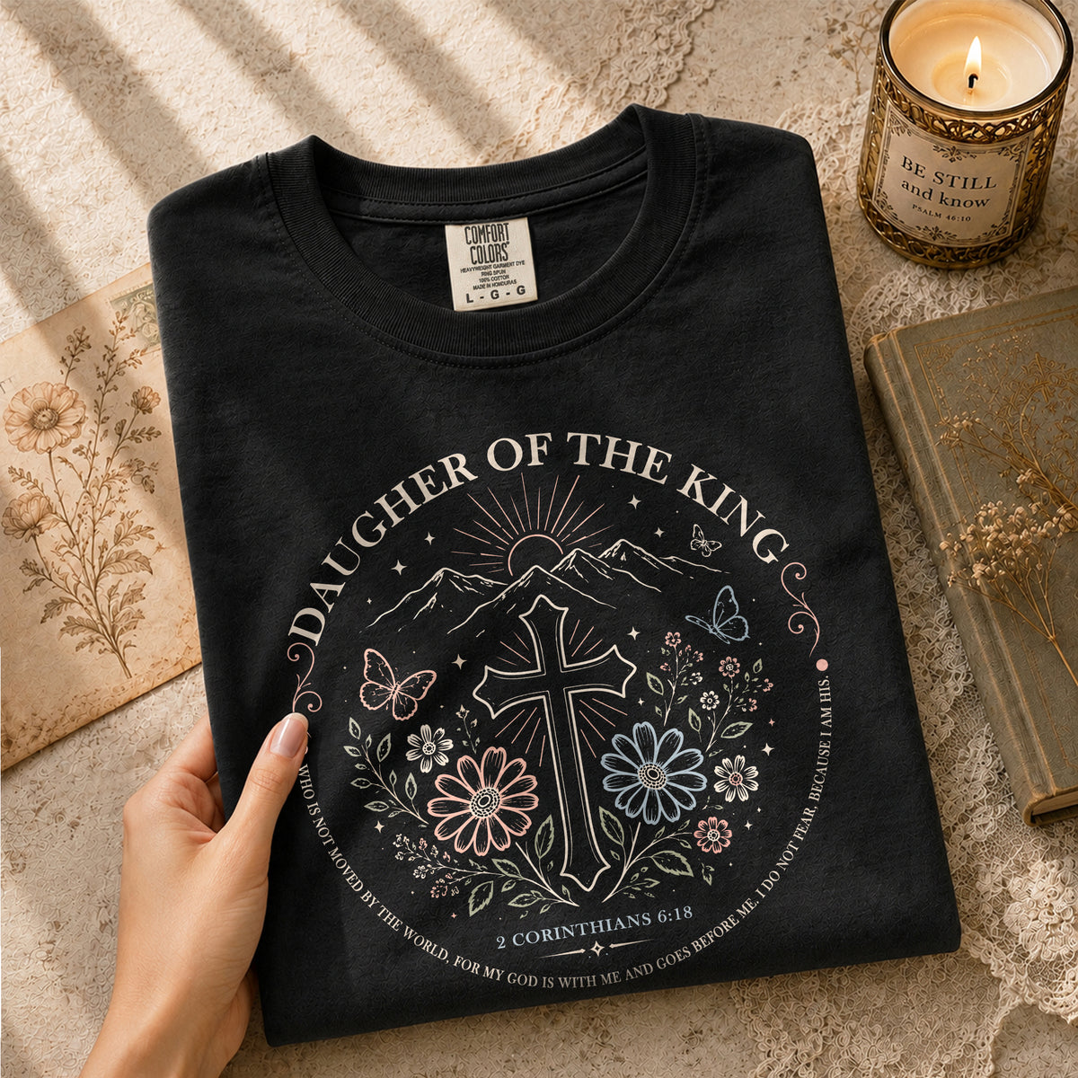 Devout Christian Daughter King Cross Aesthetic Women Graphic Tee Shirt Vintage Cotton - Rust Field Wear