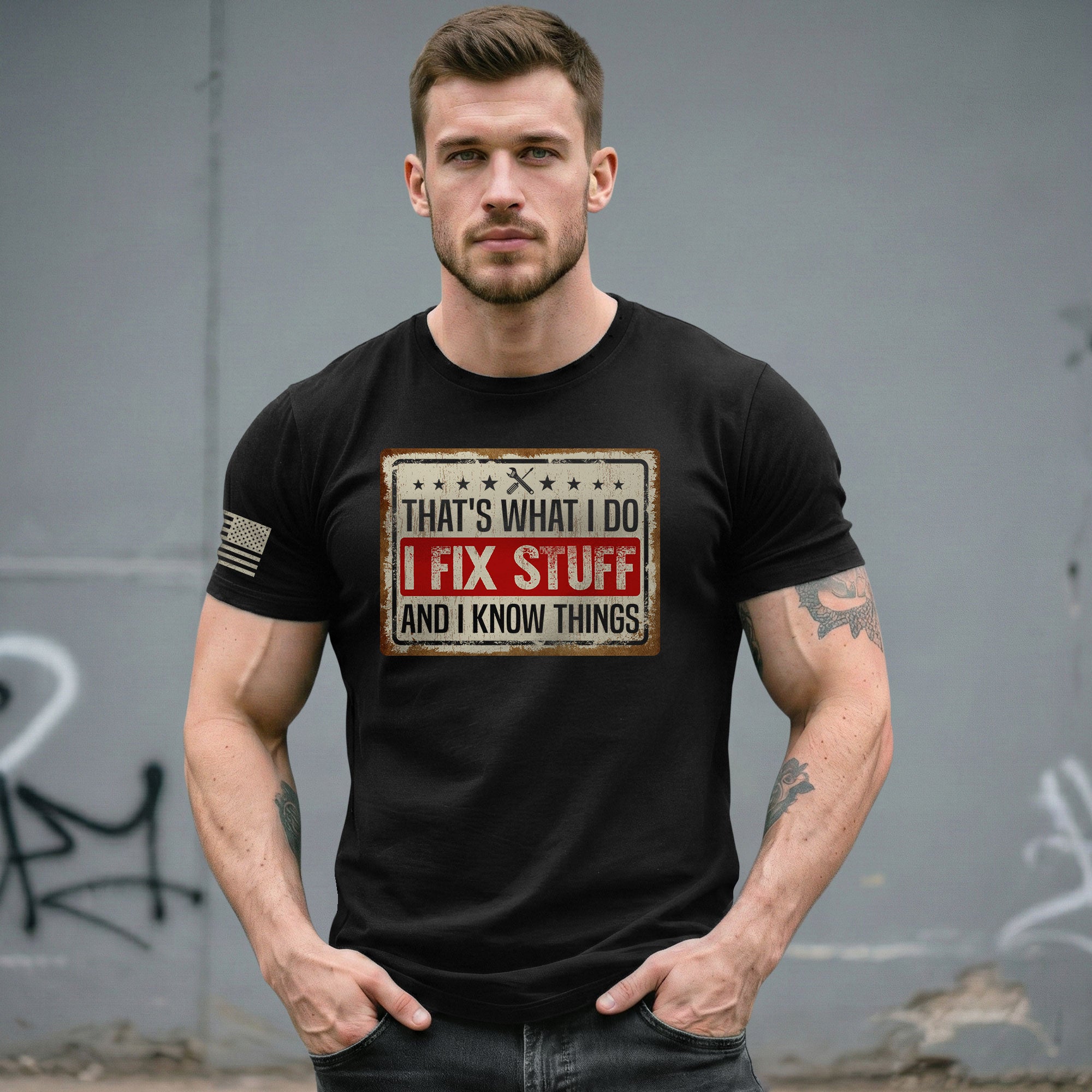 Men Vintage License Plate Graphic T-Shirt I Fix Stuff And I Know Things Sign Tee