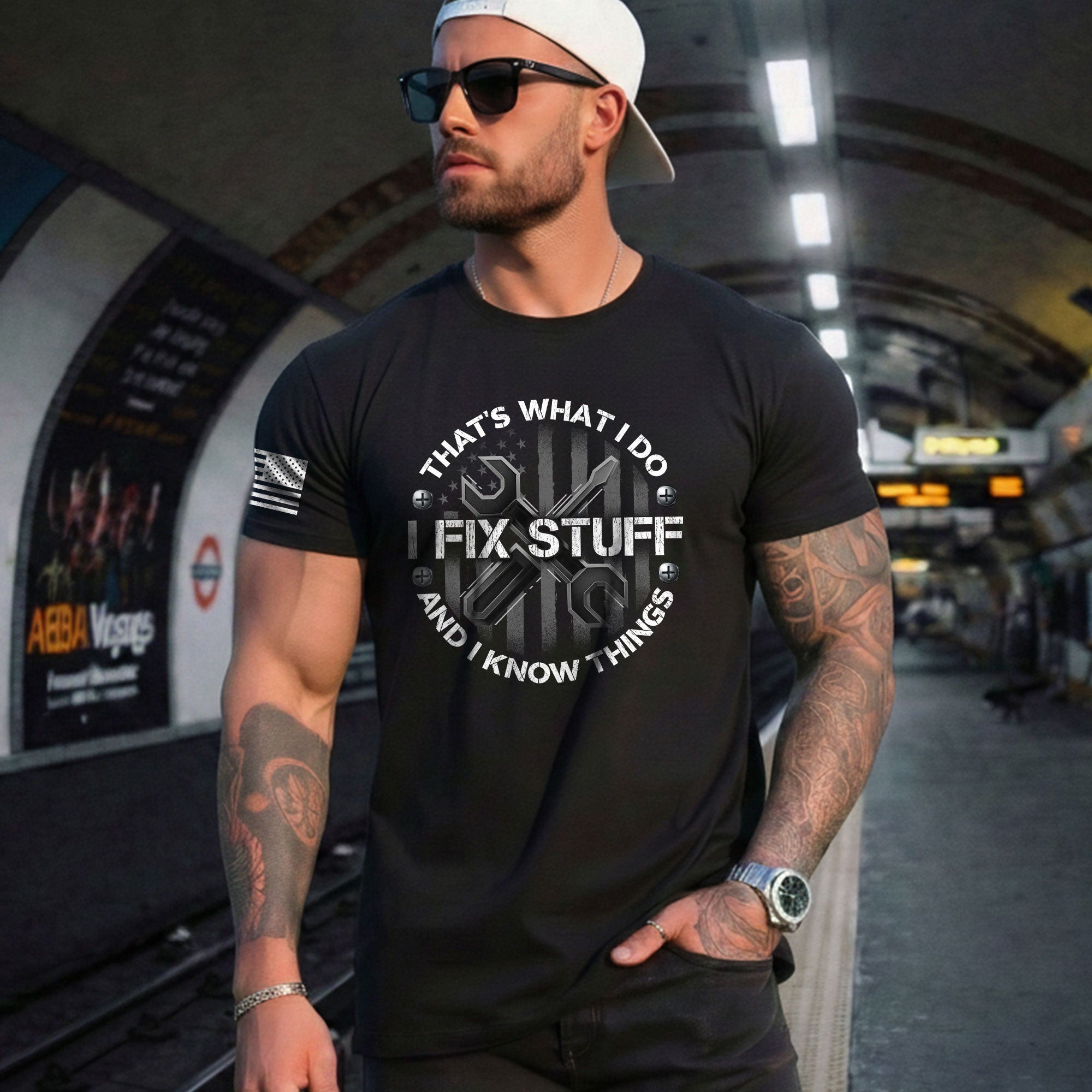 Men Graphic Circular Badge T-Shirt I Fix Stuff And I Know Things Tool Quote Tee