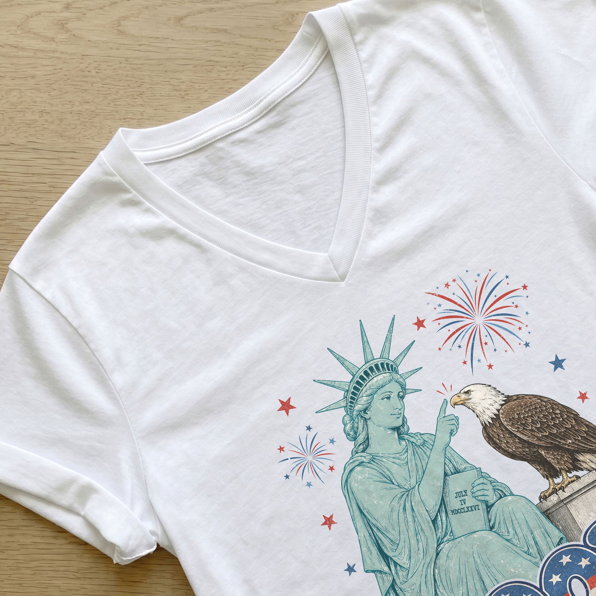 Boop Statue of Liberty Eagle V-Neck T-Shirt Women Patriotic Vintage Americana Tee