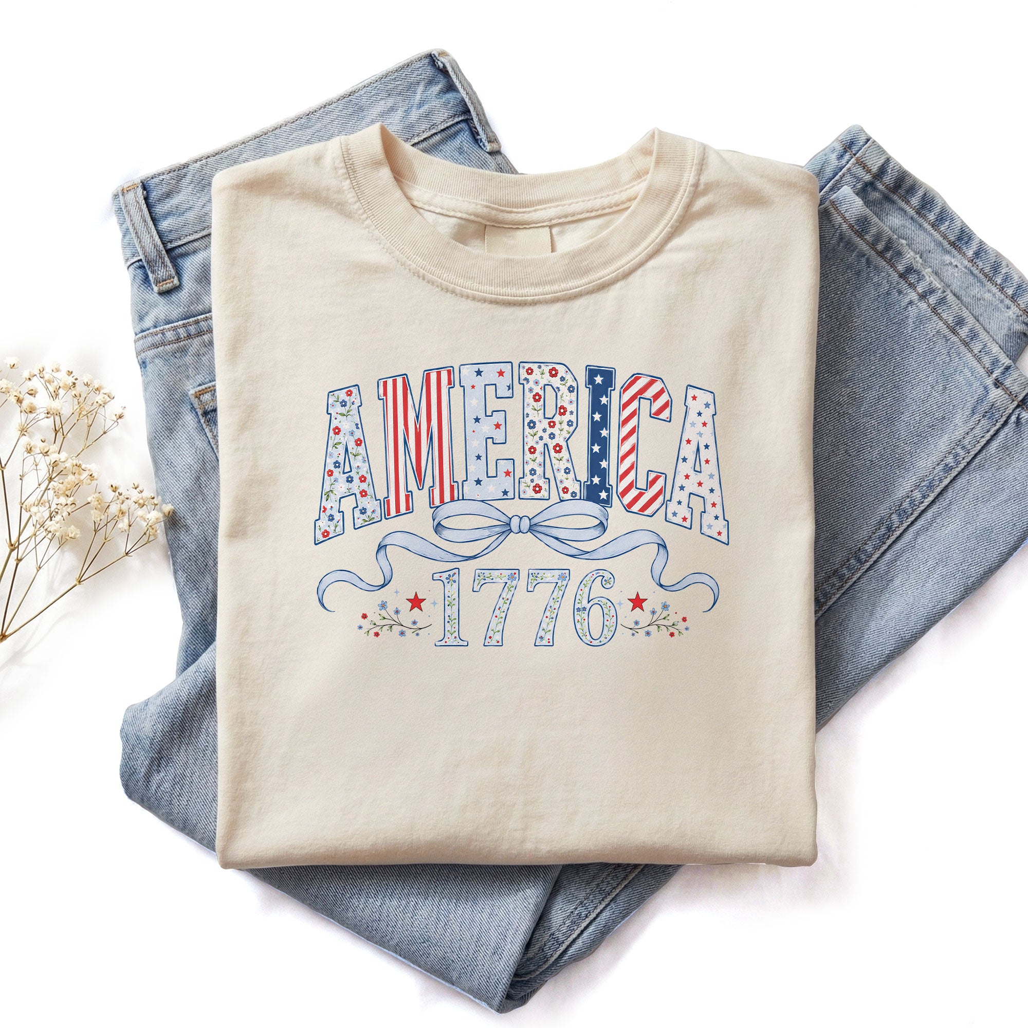 America 1776 Floral T-Shirt Vintage Patriotic Coquette Bow Stars Graphic Tee