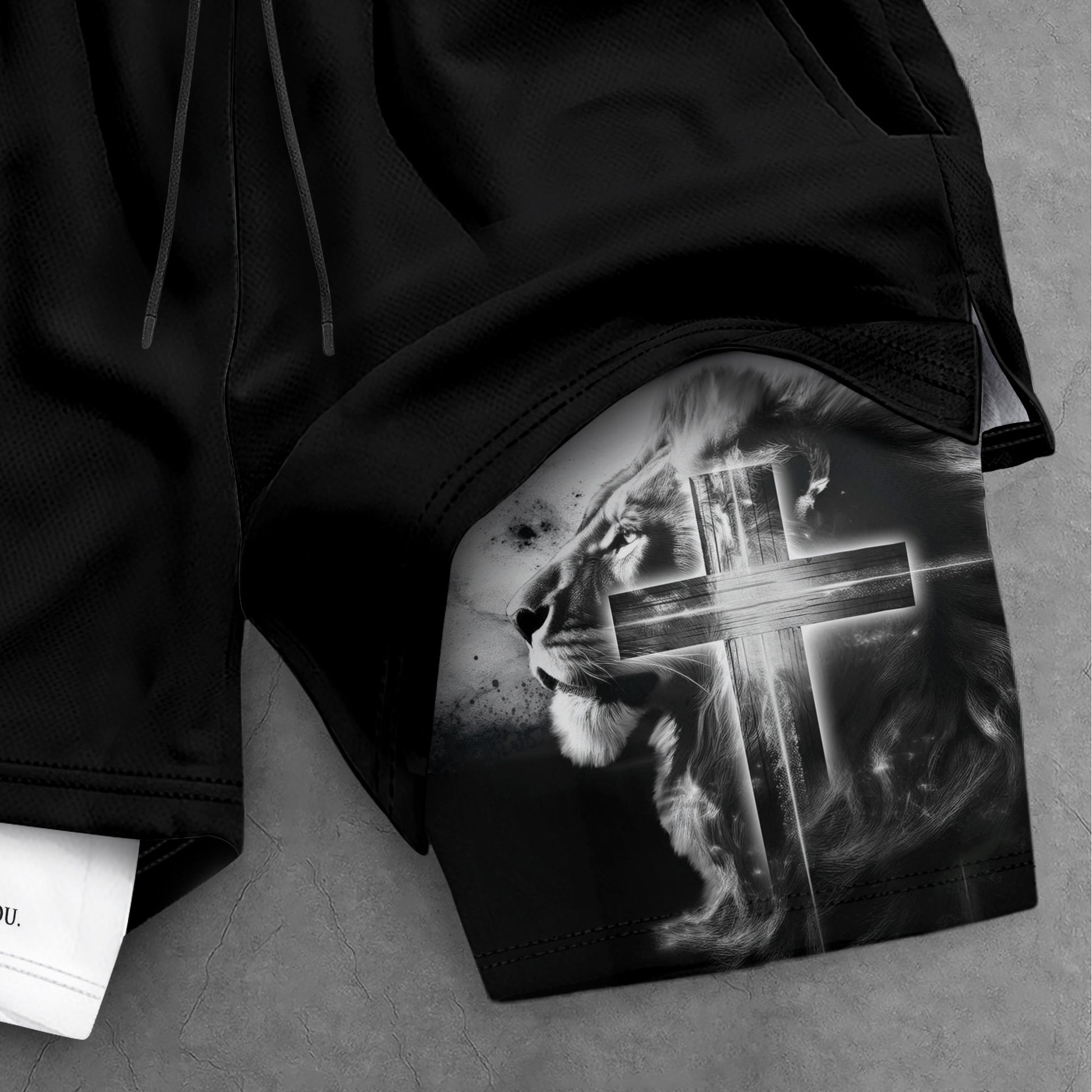 Joshua 1:9 Christian Gym Shorts for Men Lion Cross Bible Verse - Rust Field Wear
