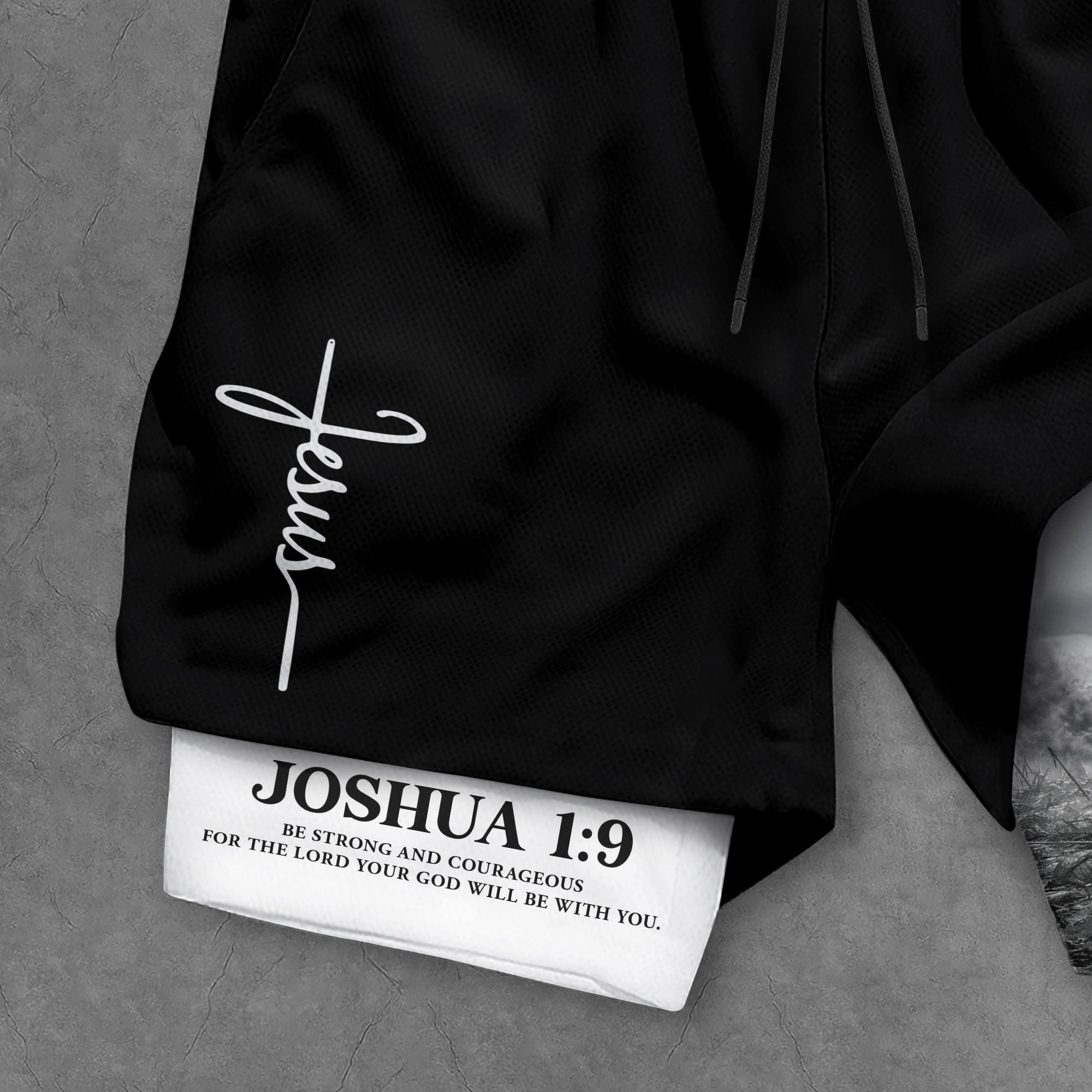 Joshua 1:9 Christian Men Gym Shorts Jesus Strong Knight Bible Training Performance Gear