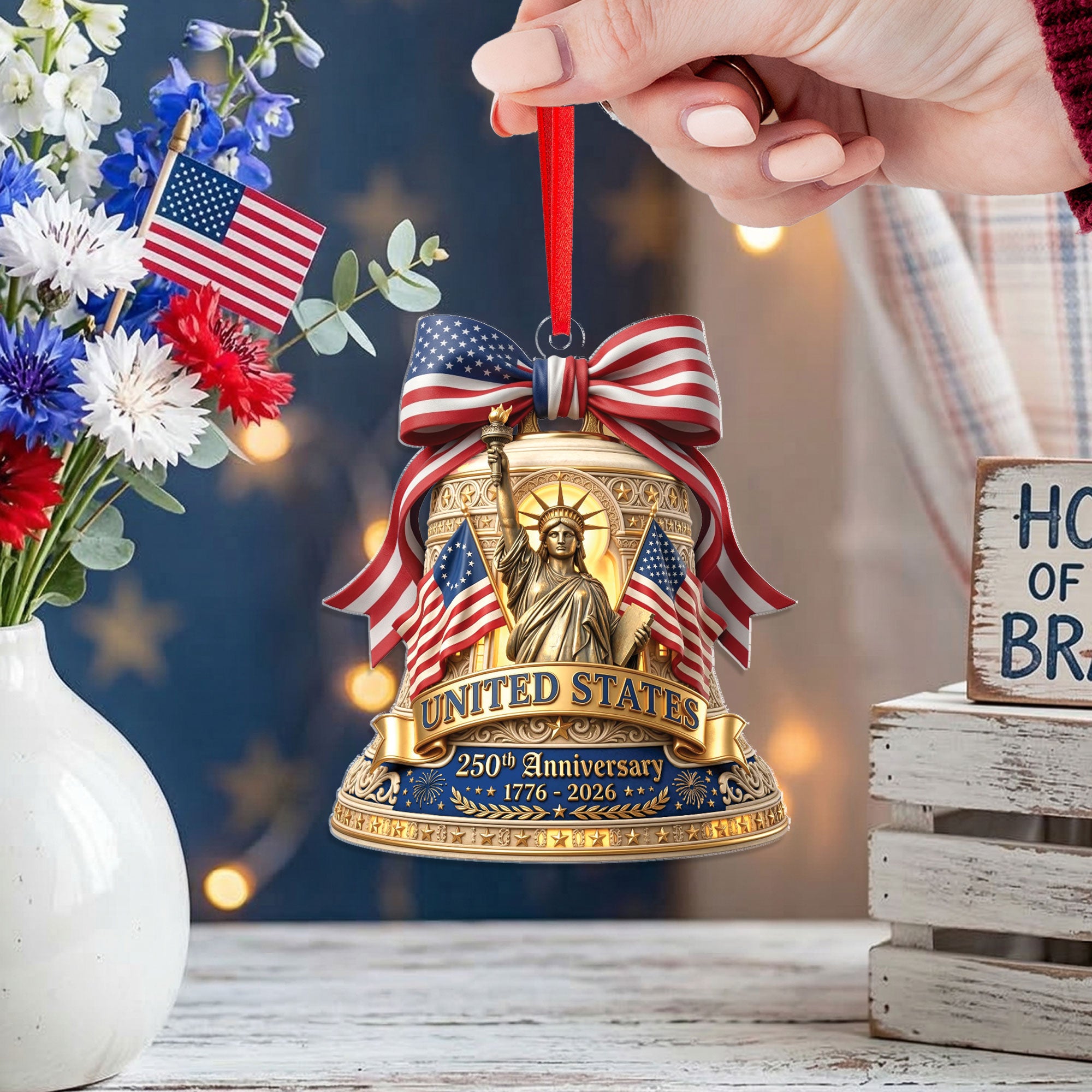 Commemorative U.S. 250th Anniversary Acrylic Ornament – Statue of Liberty & Flags, 2026 Edition